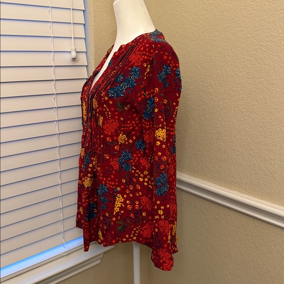Anthropologie Maeve Red Floral Viscose Pintucked Blouse Women's Small - Picture 3 of 14